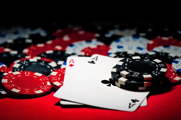 ronlox Togel 4D number selection interface and draw history on mobile app